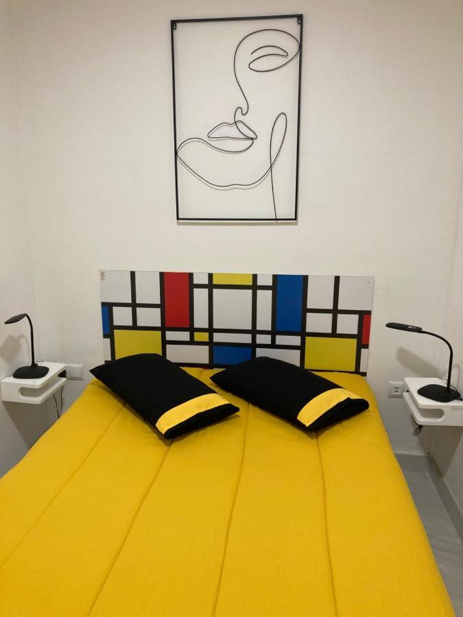 Tres Bel Appartement Entierement Renove เอมปูเรียบราบา ภายนอก รูปภาพ